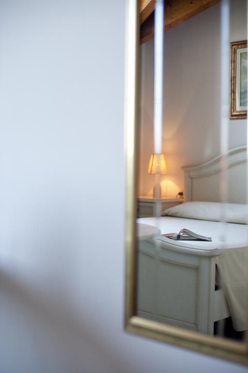 Hotel Caselle サン・ラッザロ・ディ・サーヴェナ エクステリア 写真